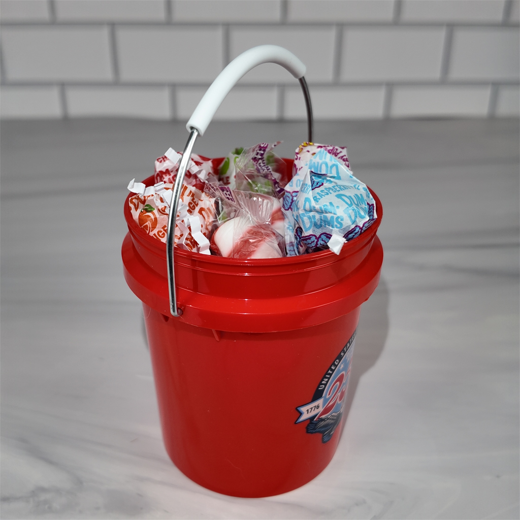America 250 Years Mini Bucket Peppermint Lollipop Gift Set (Rural King)