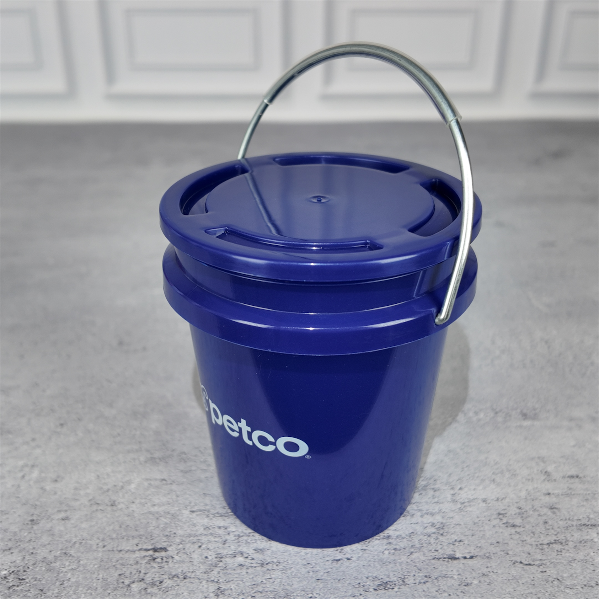 PetCo Mini Buckets with Lid