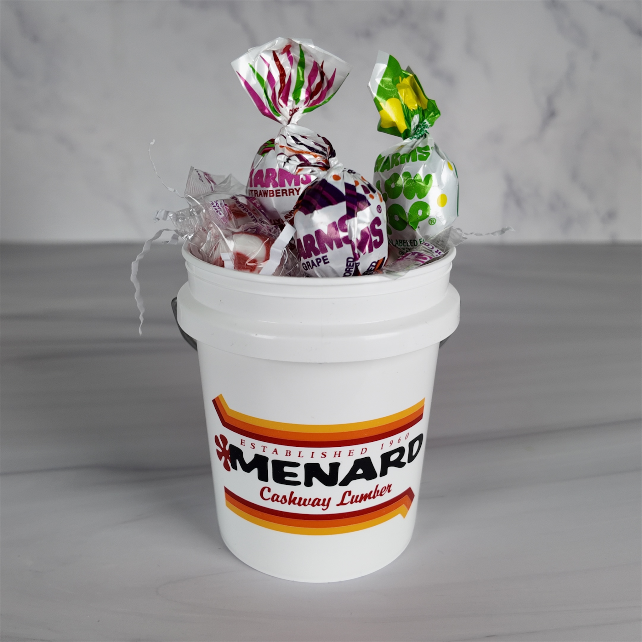 Mernard Classic White Mini Bucket Gift Basket