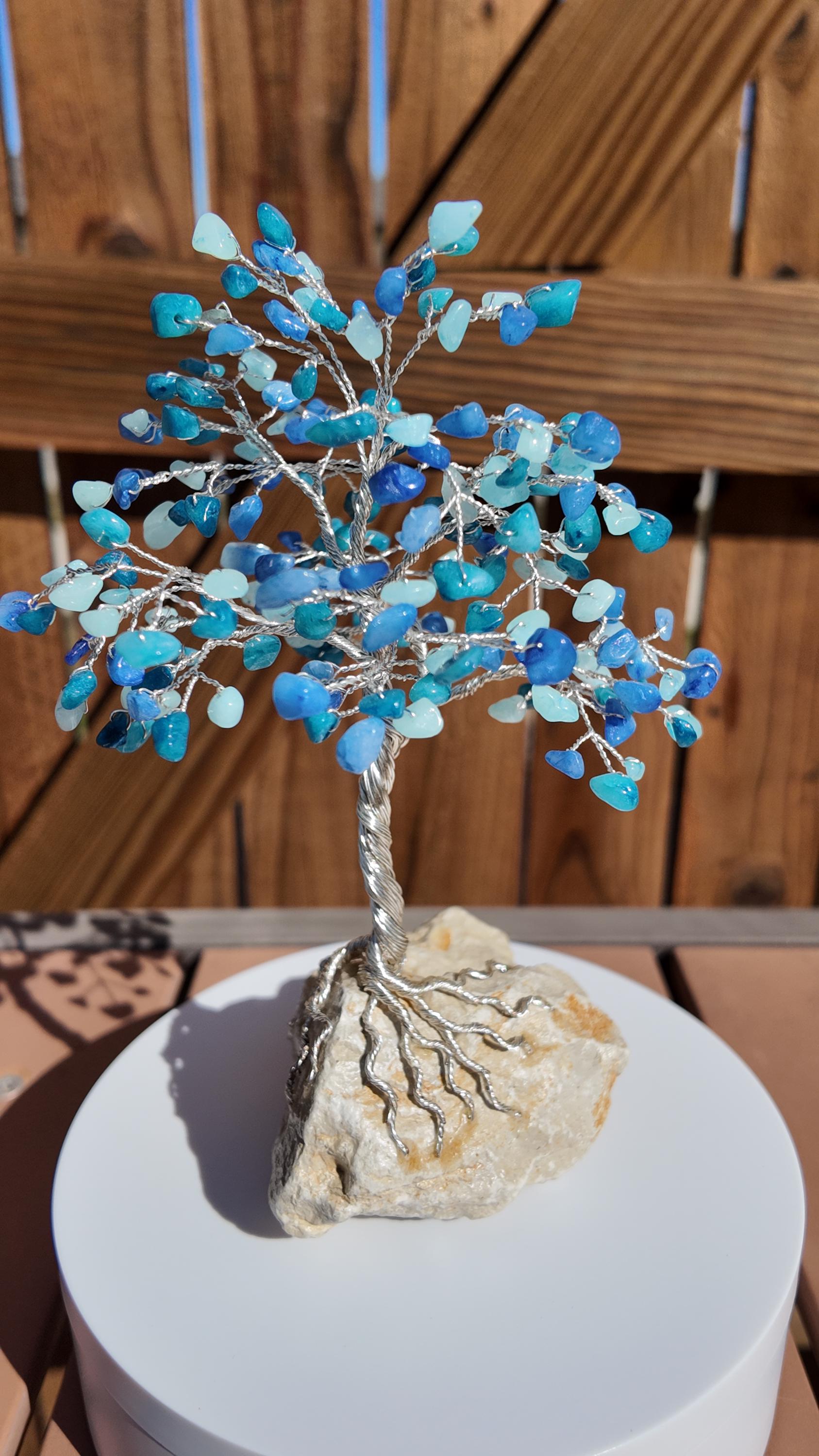 Aqua Quartzite Stone Chips Wire Tree #2508