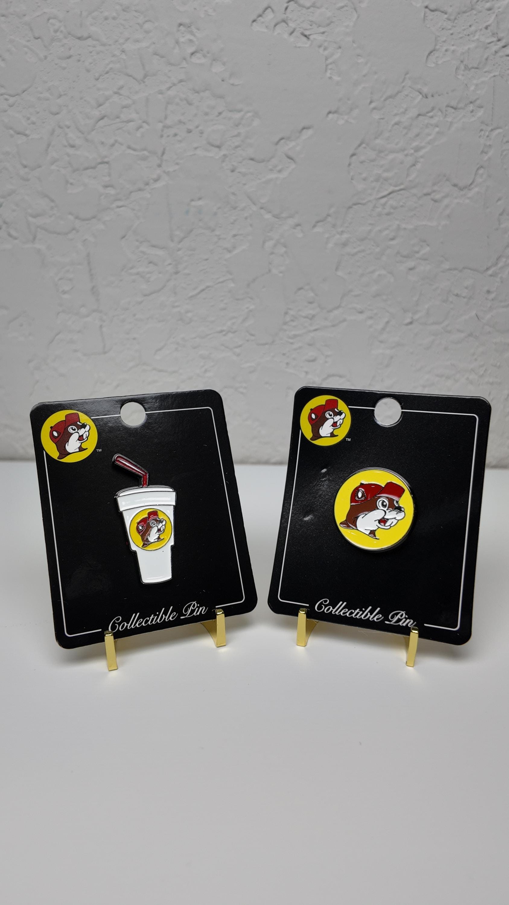 Buc-ee's Collectable Pin Set