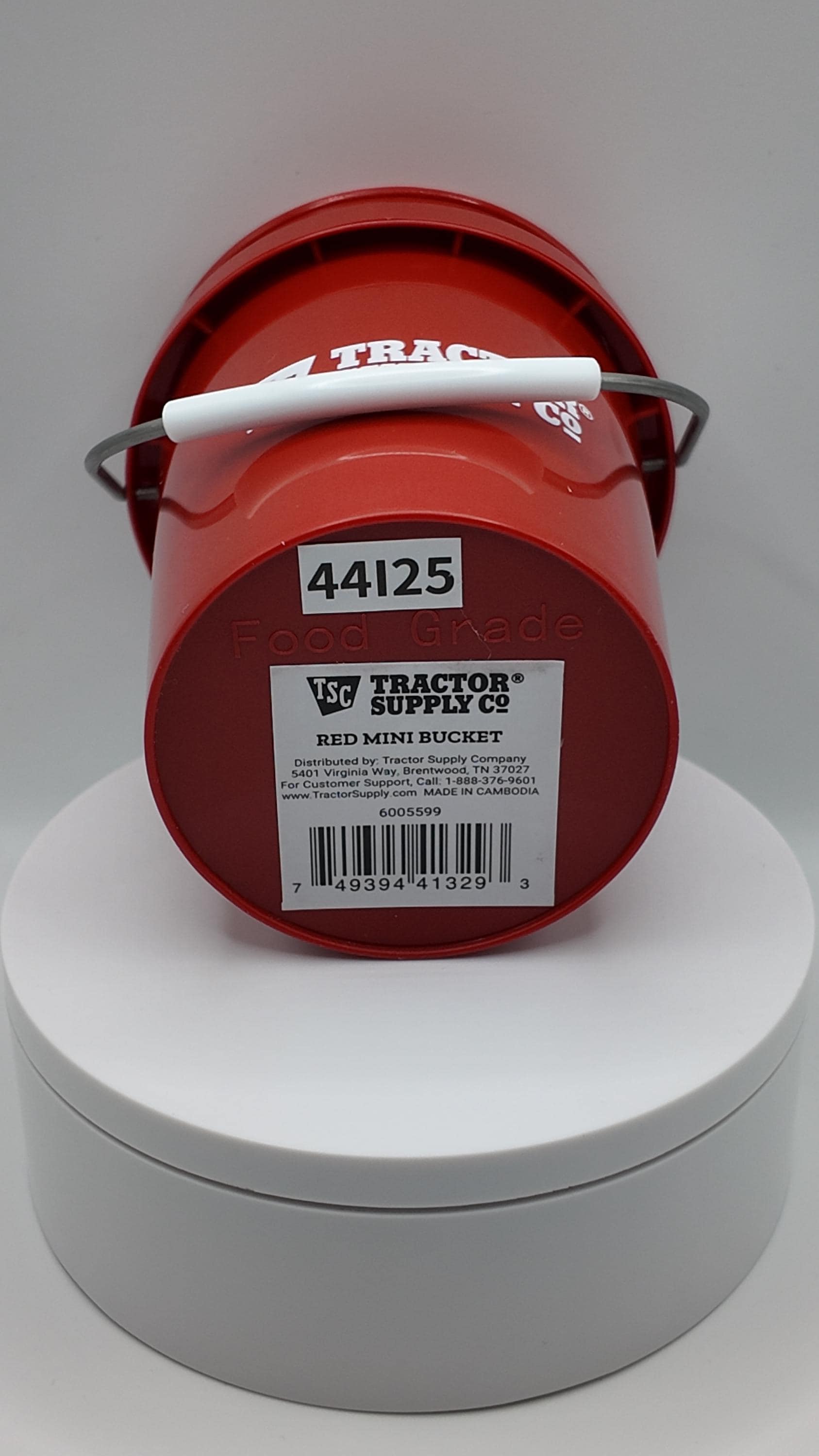 Tractor Supply Red Mini Bucket