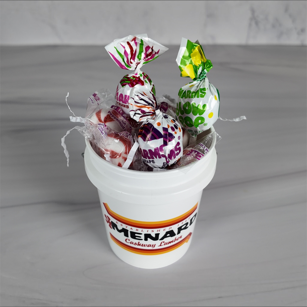 Mernard Classic White Mini Bucket Gift Basket