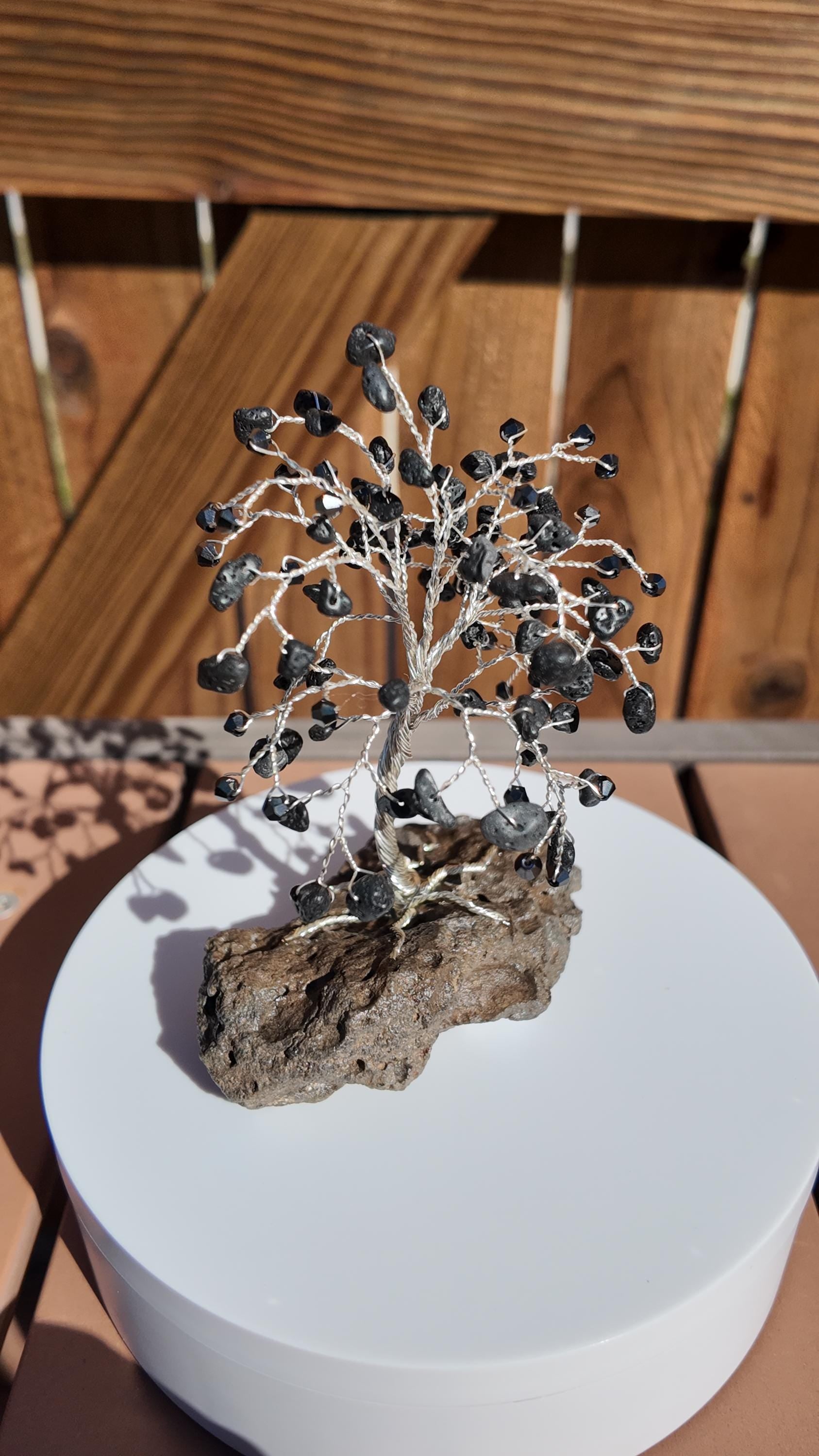 Lava Chip Wire Tree #2516