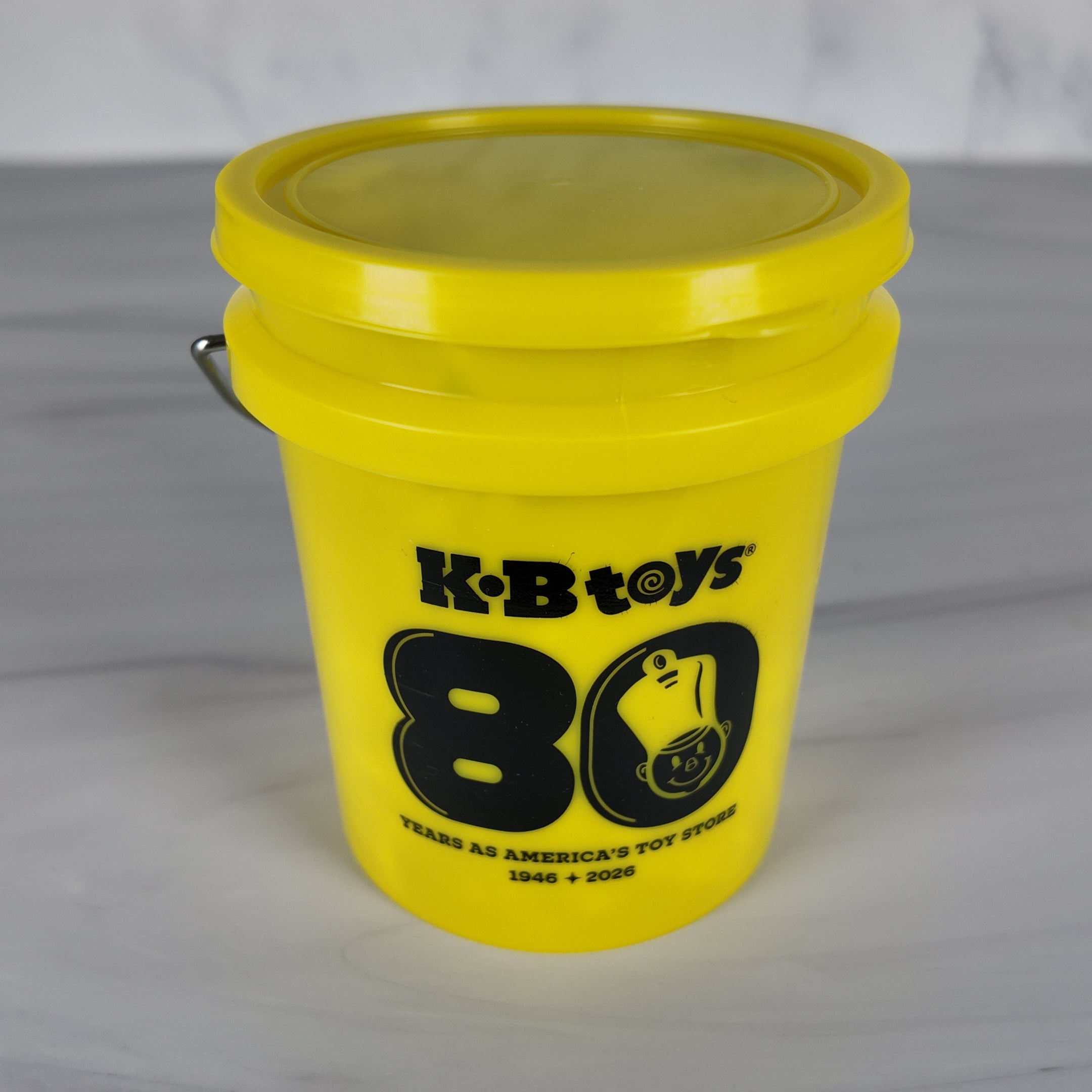 Collectible Mini Bucket Gift Basket – Gold-Yellow (KB)