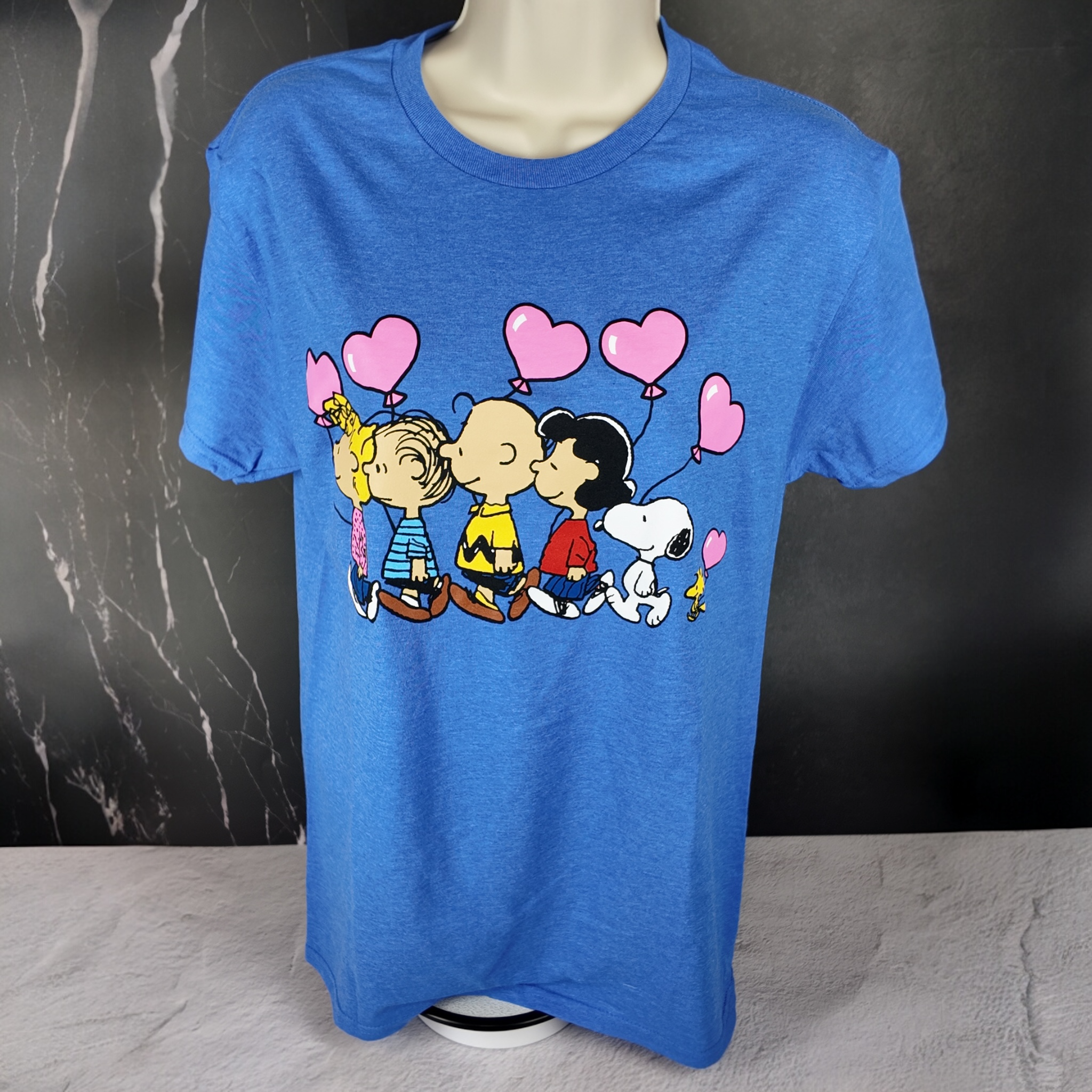 Valentine Themed Peanuts T-Shirt Gift Set (Buc-ee's Collectibles)