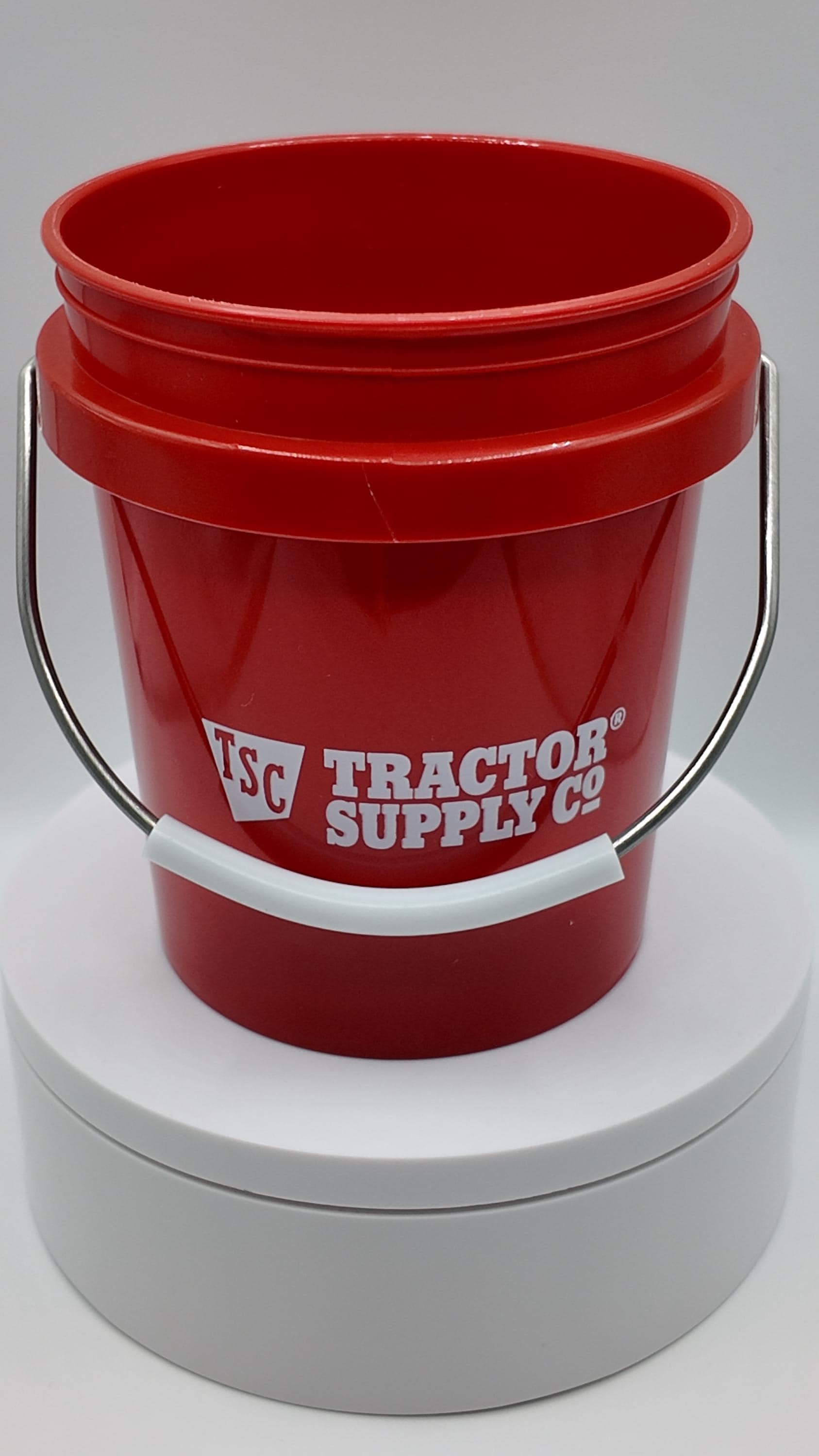 Tractor Supply Red Mini Bucket