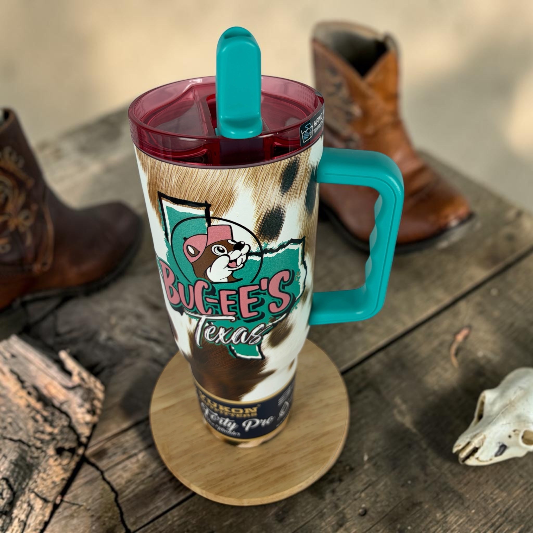 Buc-ee's Texas 40 oz Fit Forty Tumbler with Handle & Straw – Cowhide Print Insulated Travel Cup