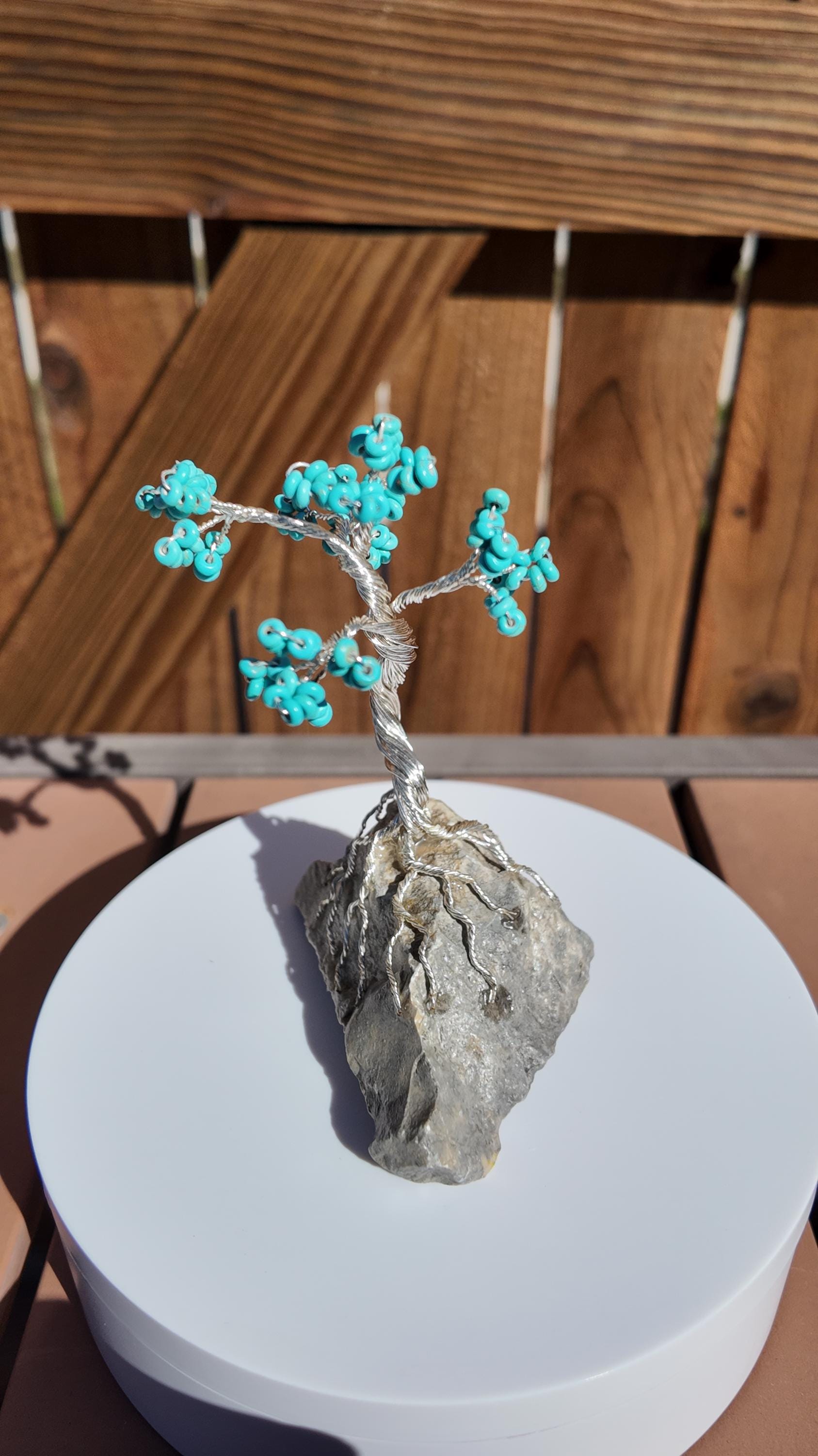 Reconstituted Howlite Turquoise Rondelle Beads Wire Tree #2505