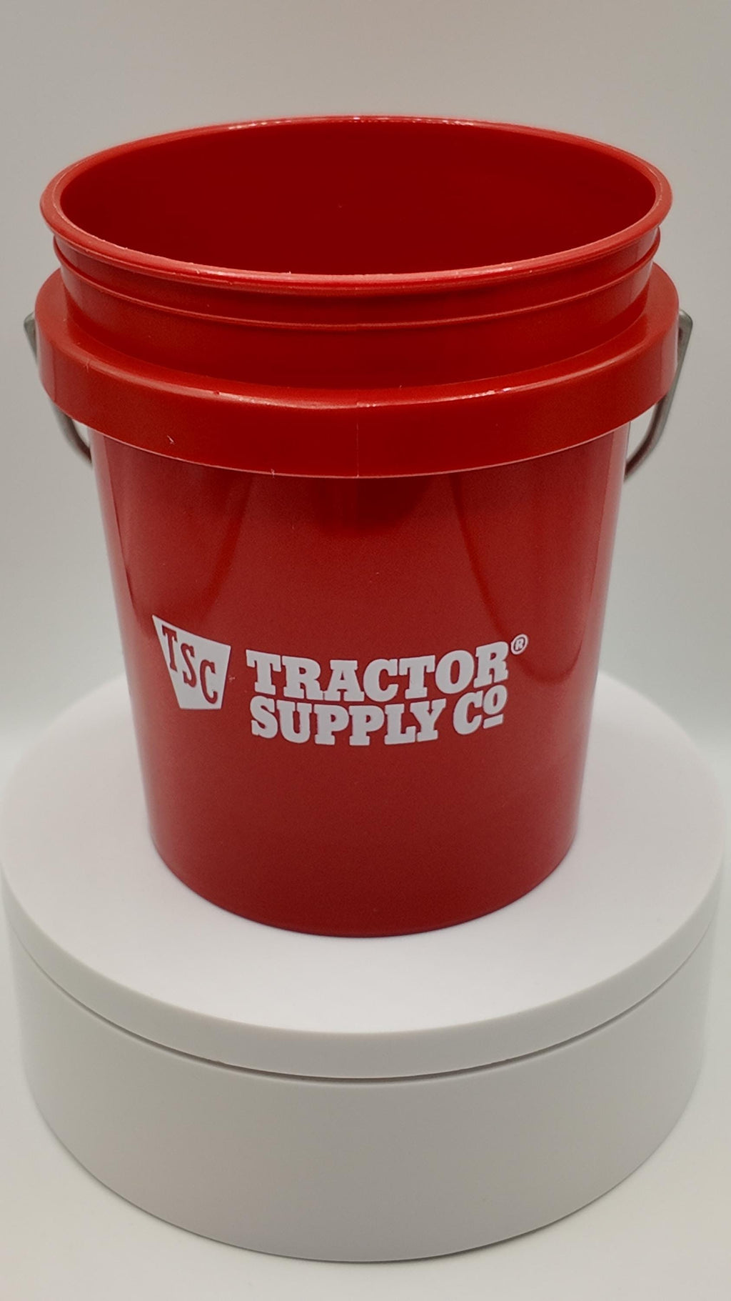 Tractor Supply Red Mini Bucket