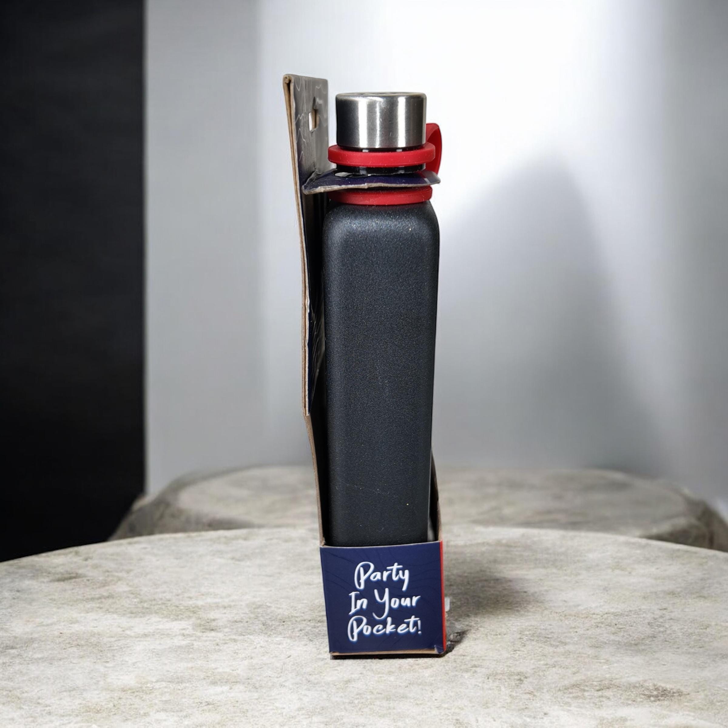 Buc-ee's Playing Card Highline Flask 9 oz