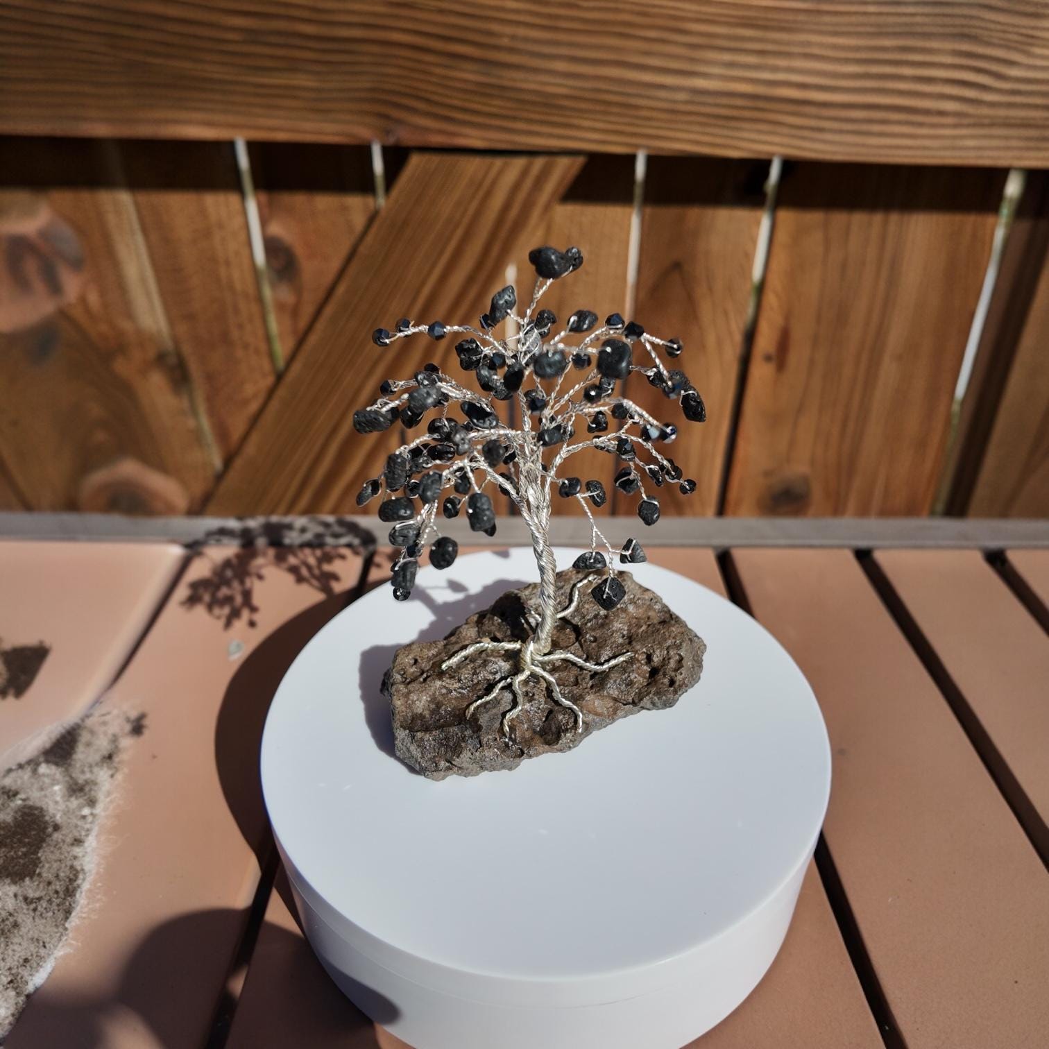 Lava Chip Wire Tree #2516