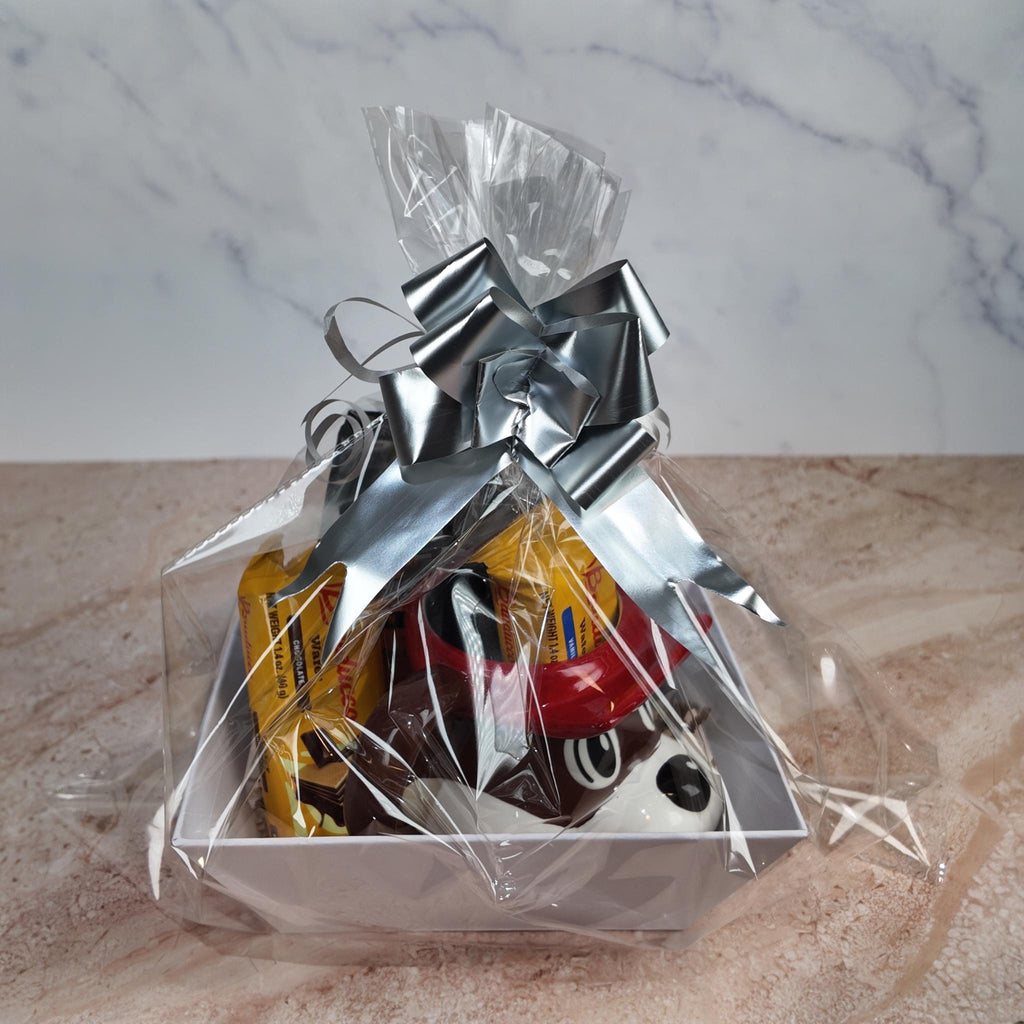 Taste of Texas Coffee Gift Basket: Buc-ee's Mug, H-E-B Coffee & Bauducco Wafers #2602