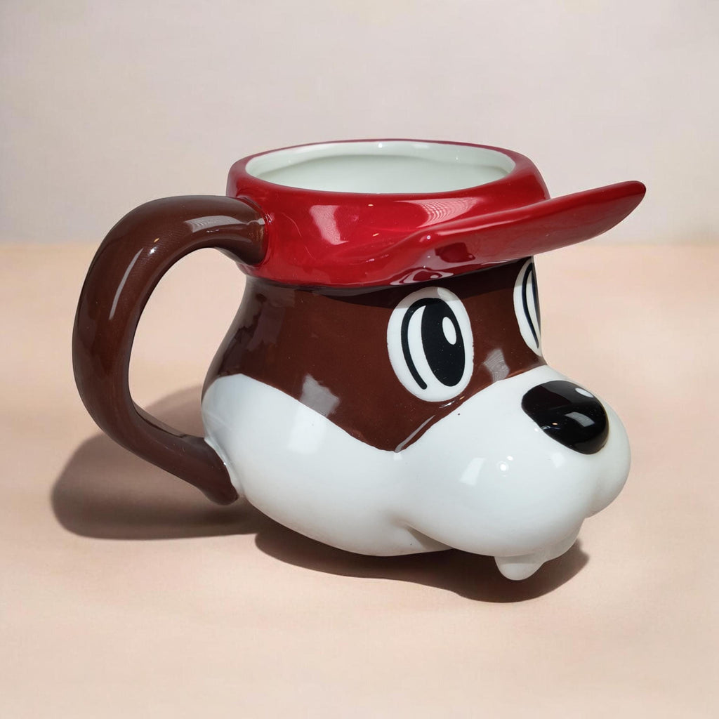 Taste of Texas Coffee Gift Basket: Buc-ee's Mug, H-E-B Coffee & Bauducco Wafers #2602