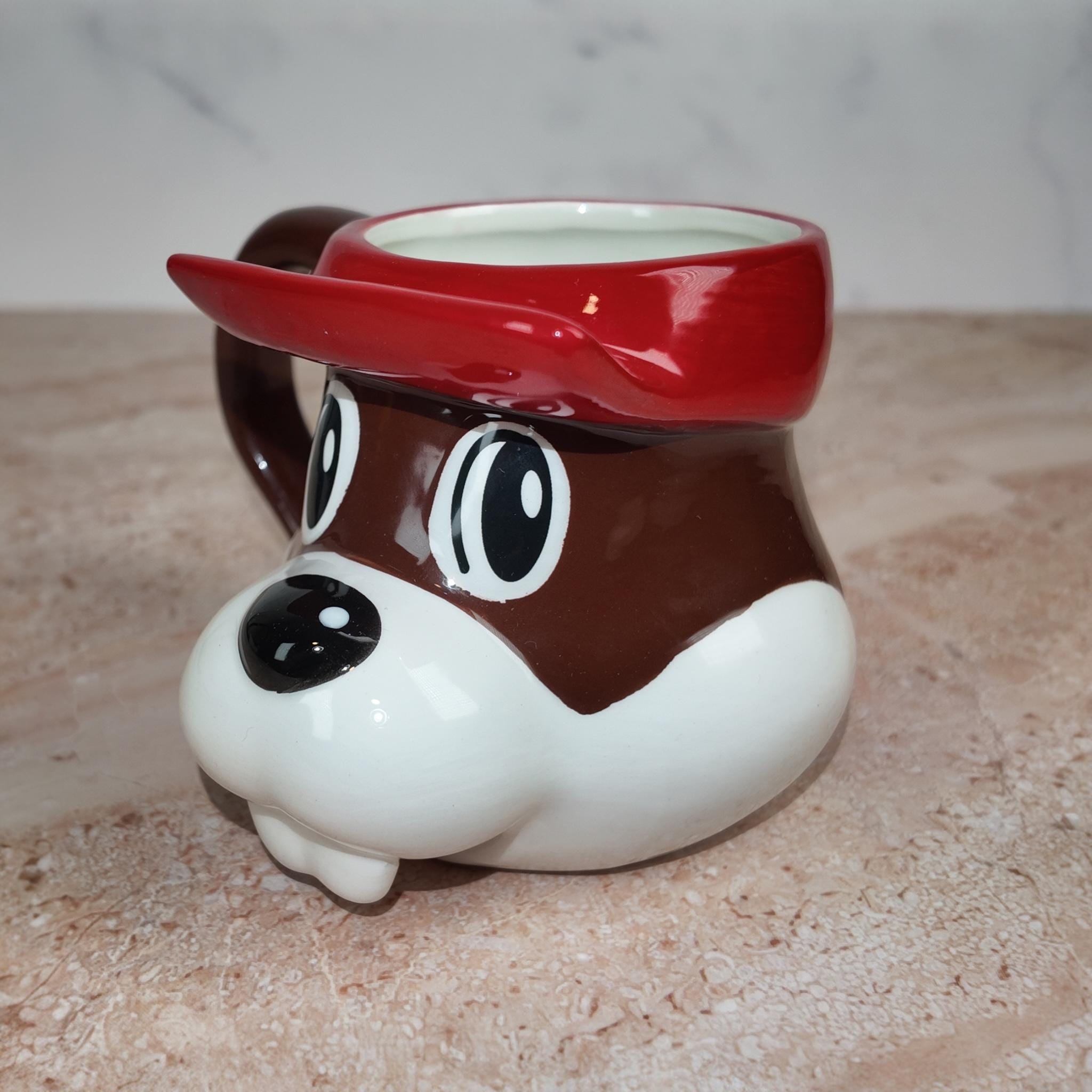 Taste of Texas Coffee Gift Basket: Buc-ee's Mug, H-E-B Coffee & Bauducco Wafers #2602