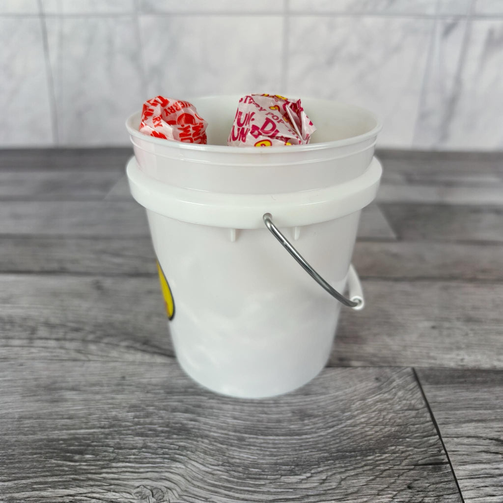 Bass Pro Shop Mini Bucket Peppermint Lollipop Gift Basket