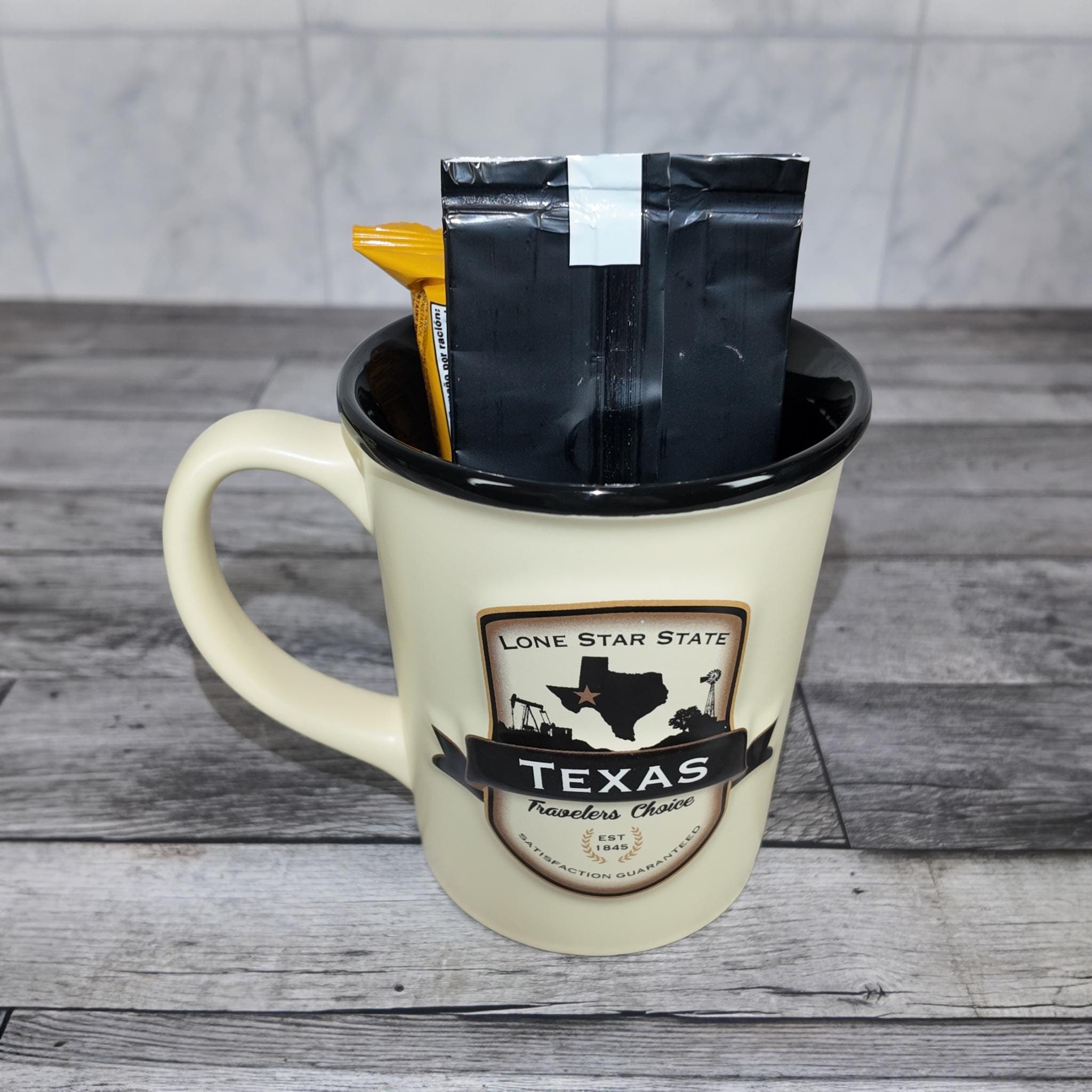 Texas Emblem Coffee Mug Gift Set (HEB Coffee & Bauducco Wafer)
