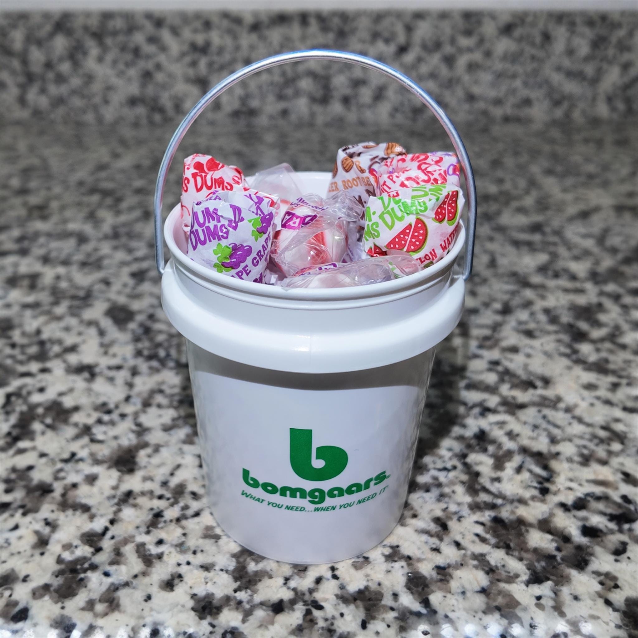 White or Green Mini Bucket Candy Gift Basket Set