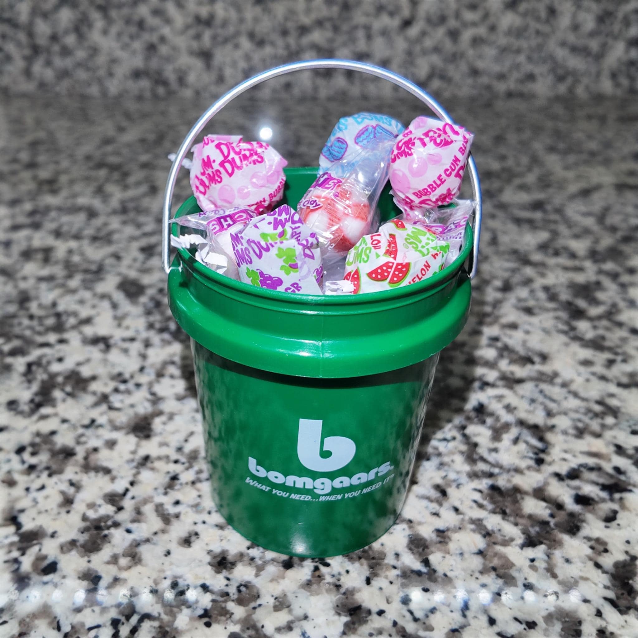 White or Green Mini Bucket Candy Gift Basket Set
