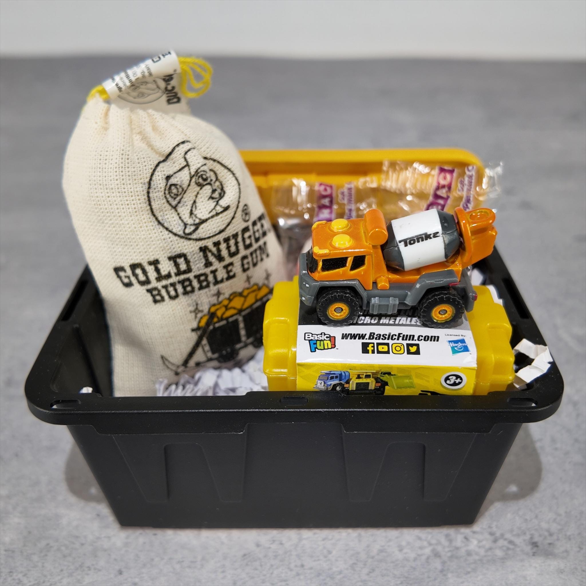 Mini Toy Truck Gift Set – Plastic Storage Tote with Gold Nugget Candy
