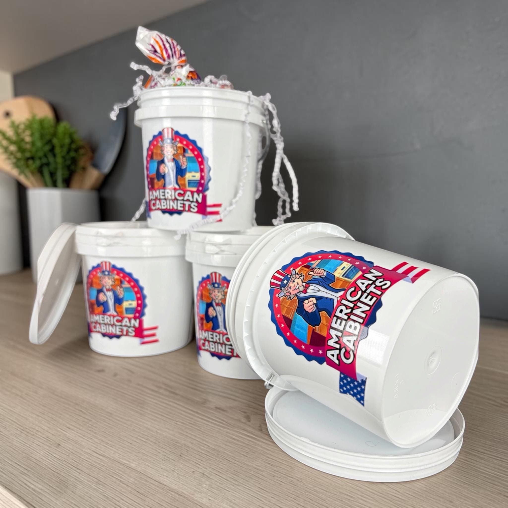 American Mini Bucket Gift Basket