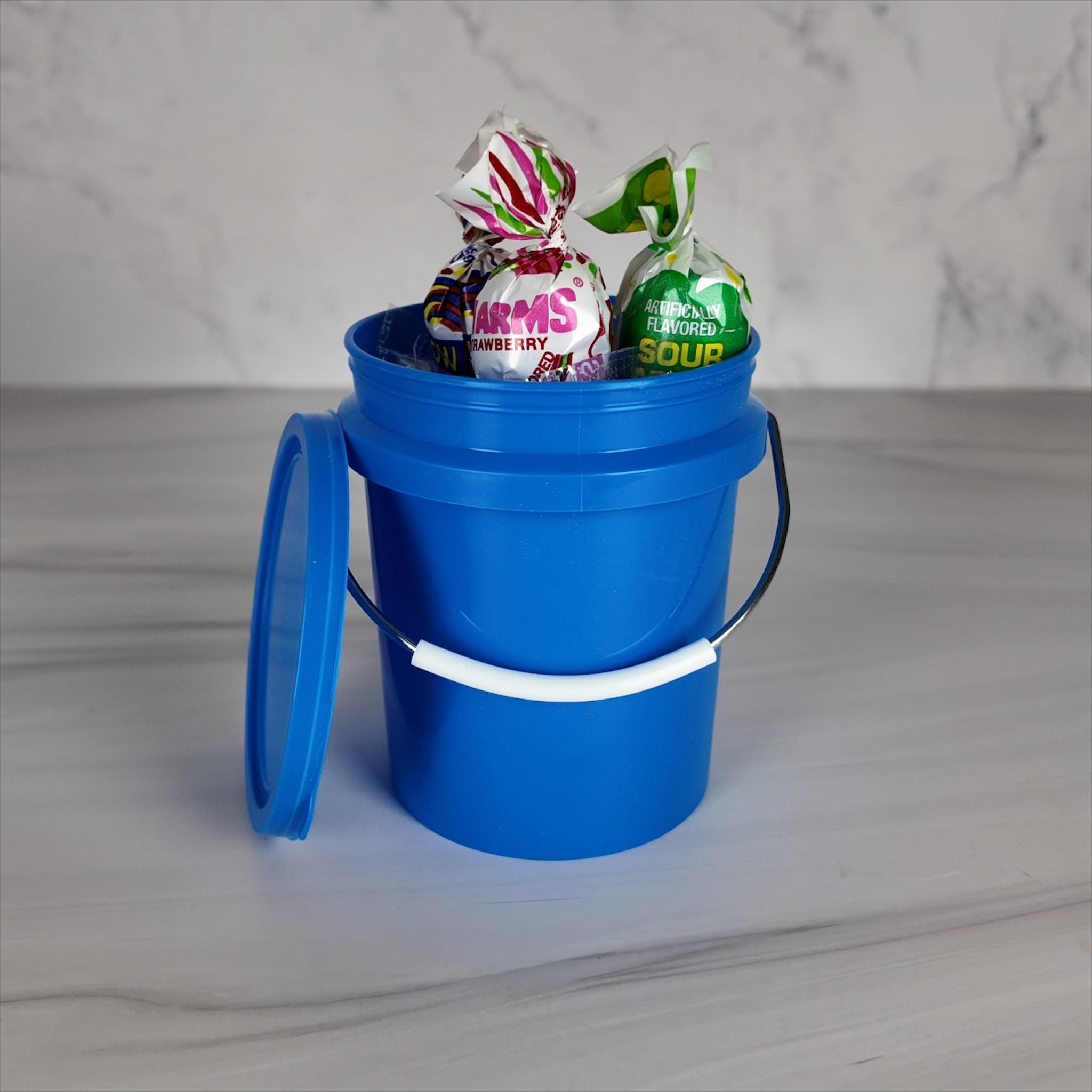 Collectible Mini Bucket Gift Basket – Blue 1.0 Wave 1 (KB)